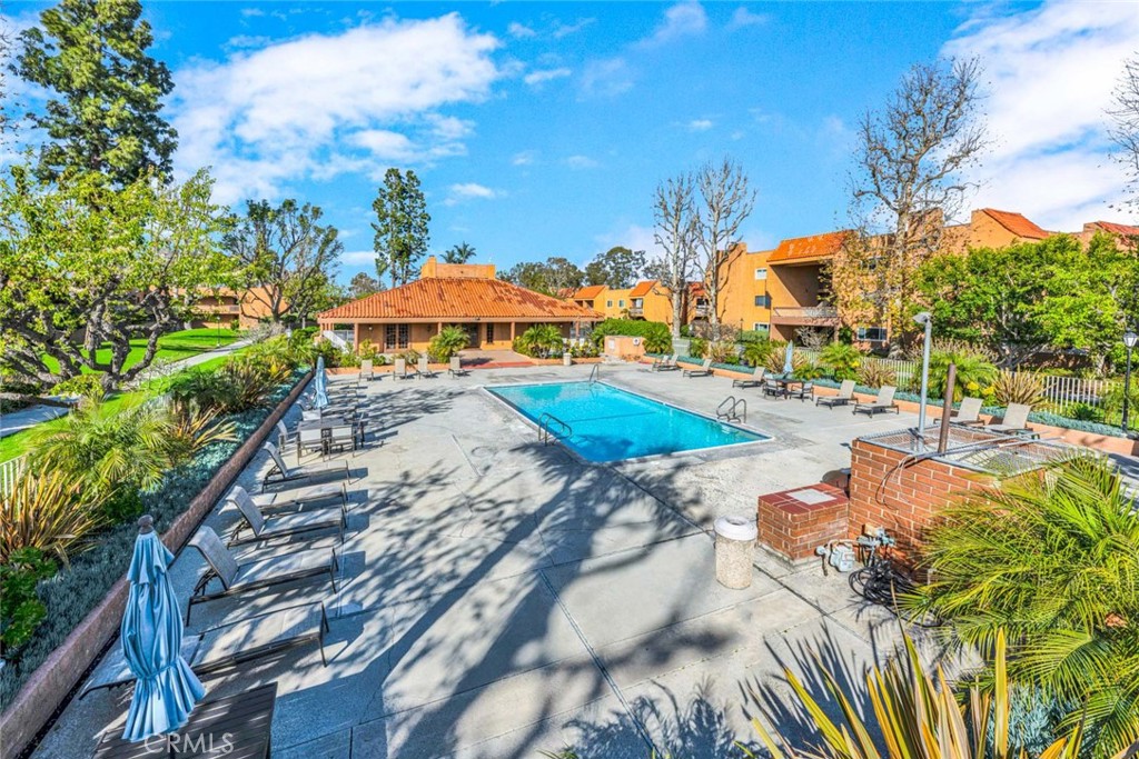 6600 Warner Avenue 69