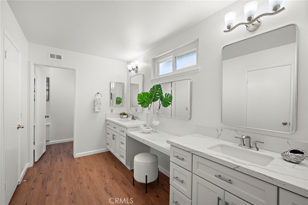 8604 Bluebird Avenue