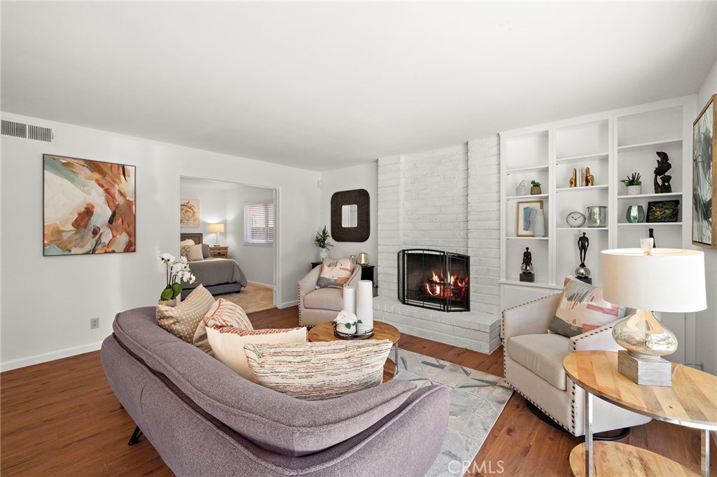 8604 Bluebird Avenue