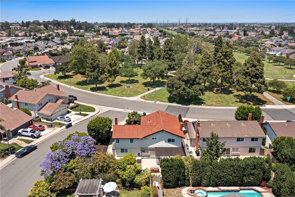 8604 Bluebird Avenue