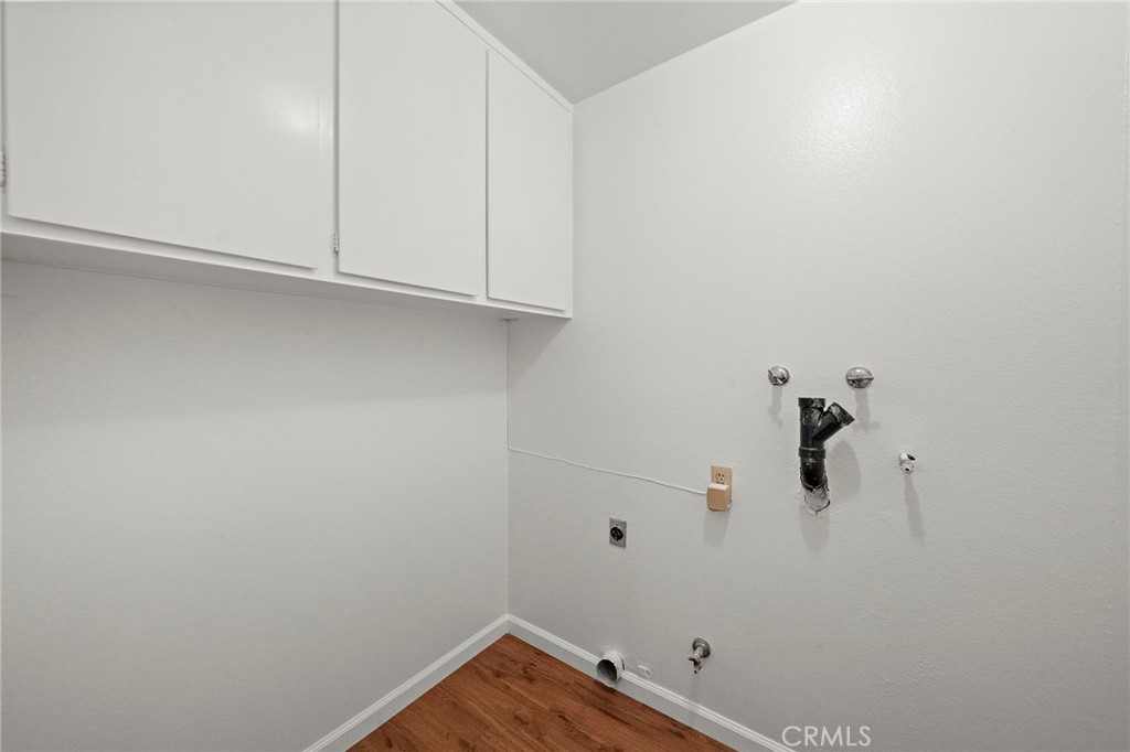 8604 Bluebird Avenue