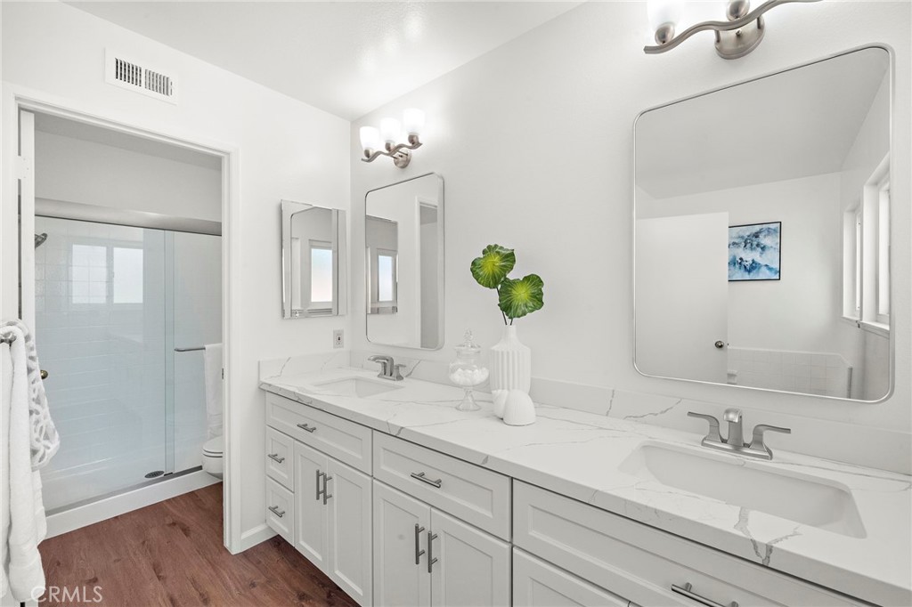 8604 Bluebird Avenue