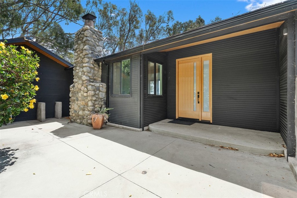 27353 Pacific Coast Highway