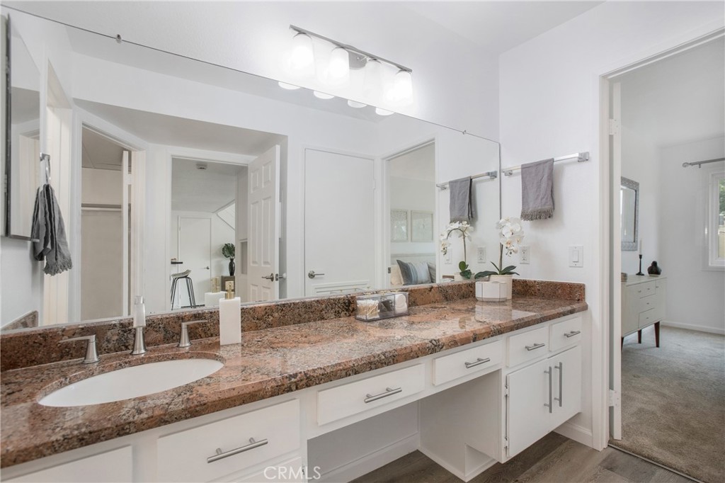 25712 Le Parc 40