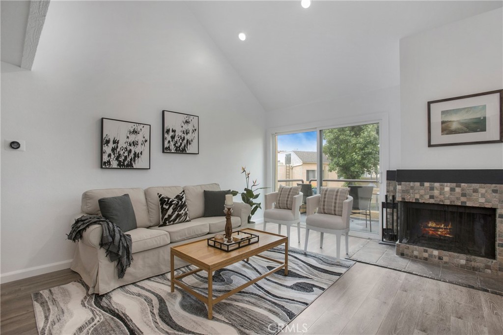 25712 Le Parc 40