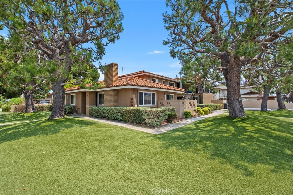 11782 Garden Grove Boulevard