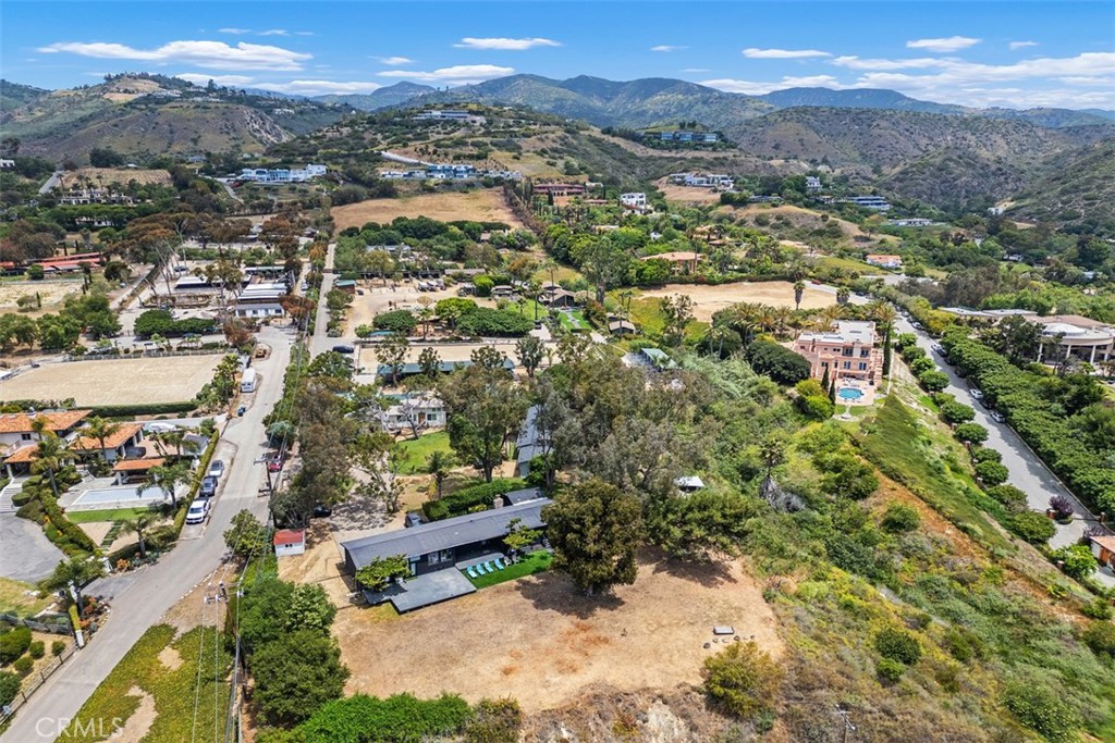 27353 Pacific Coast Highway