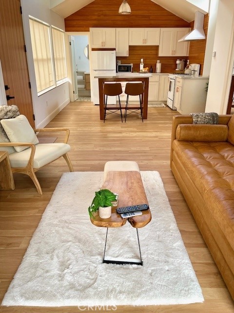 27353 Pacific Coast Highway