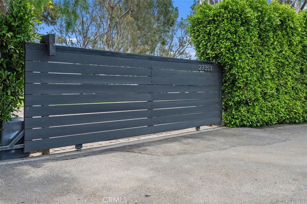 27353 Pacific Coast Highway