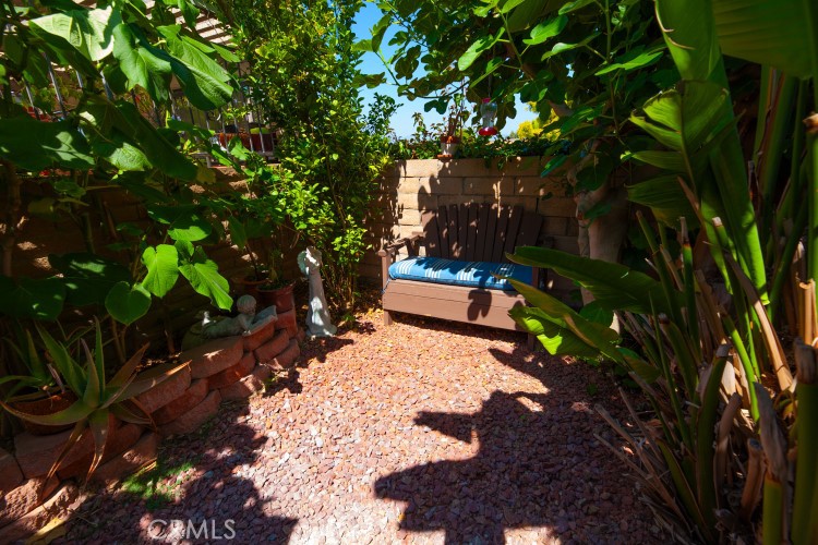 23356 Via San Miguel