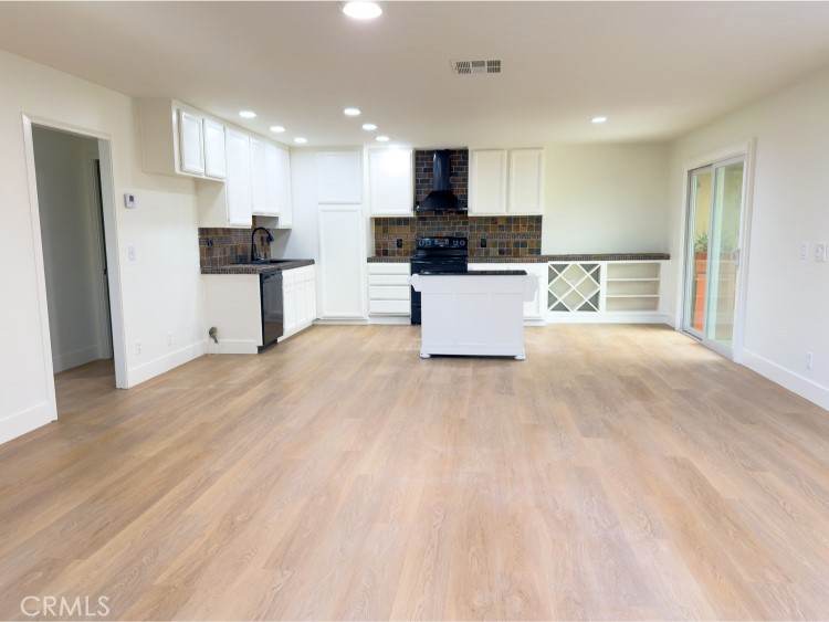 23356 Via San Miguel