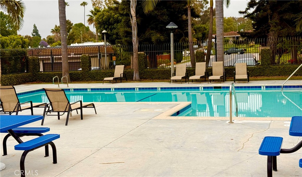 23356 Via San Miguel