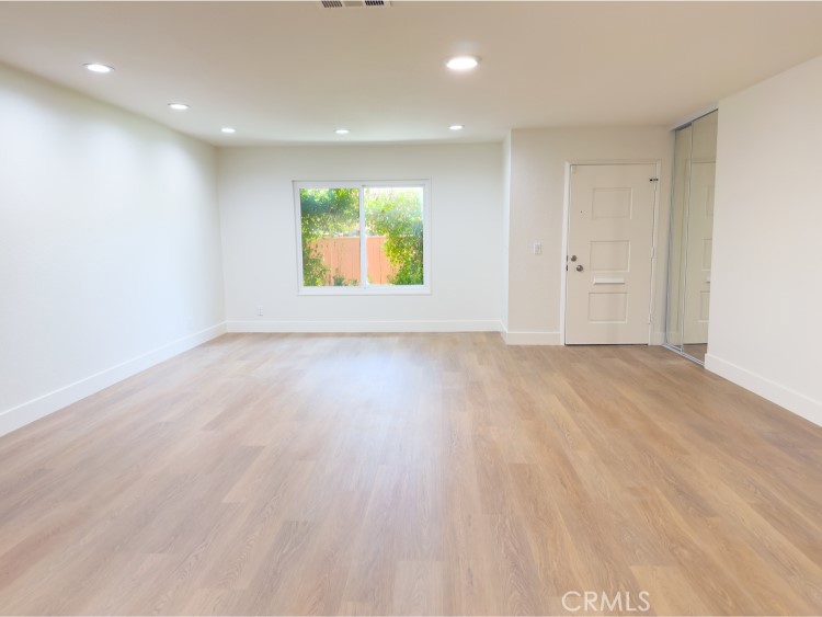 23356 Via San Miguel