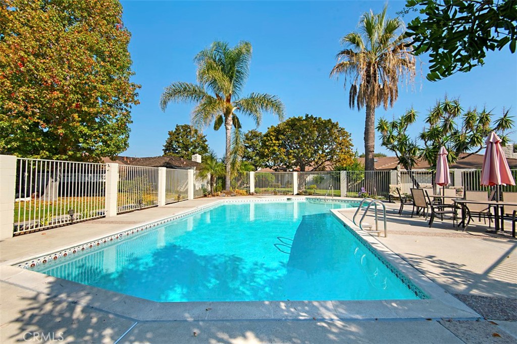 27121 Via Chiquero C