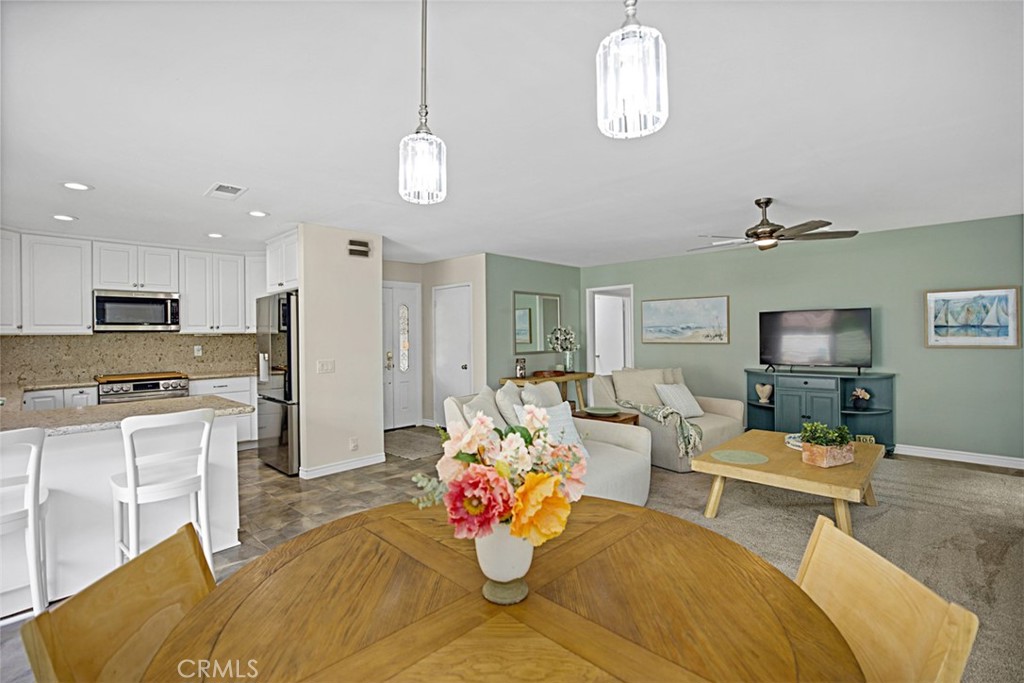 27121 Via Chiquero C