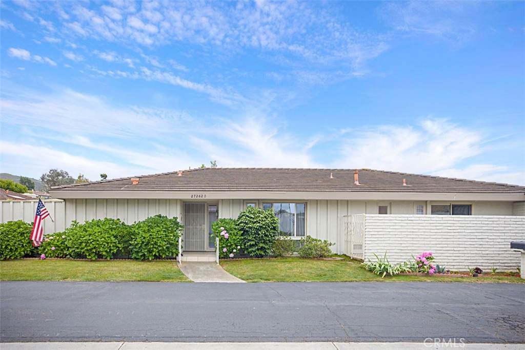 27262 Via Callejon B