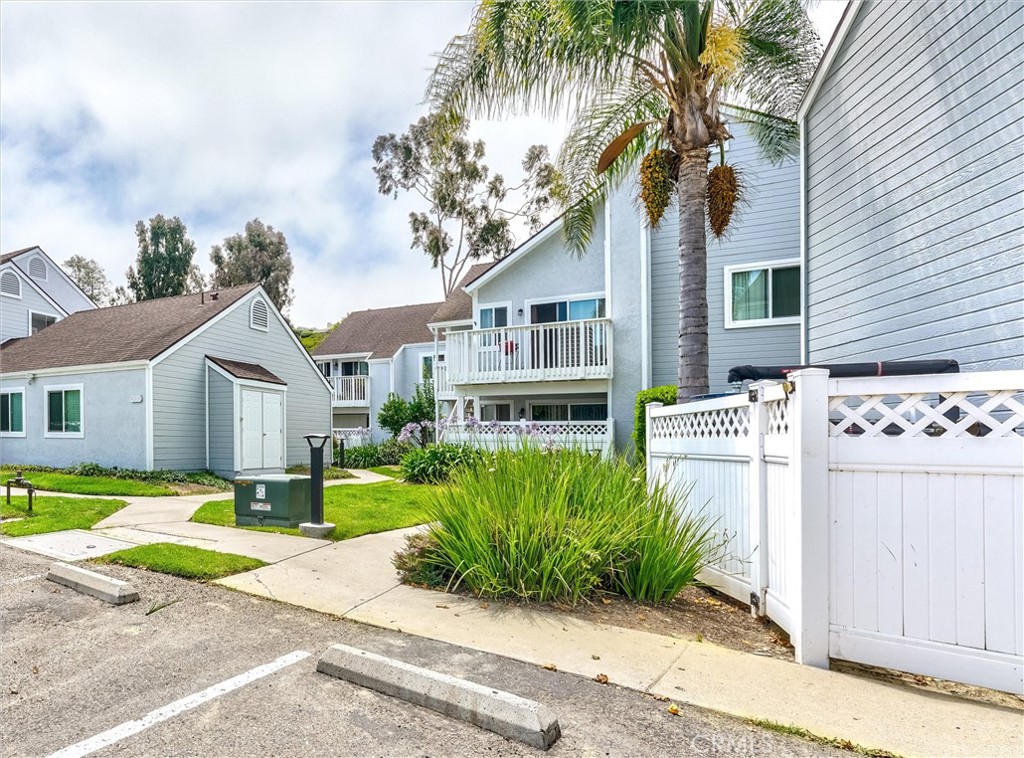 9 Terrace Circle