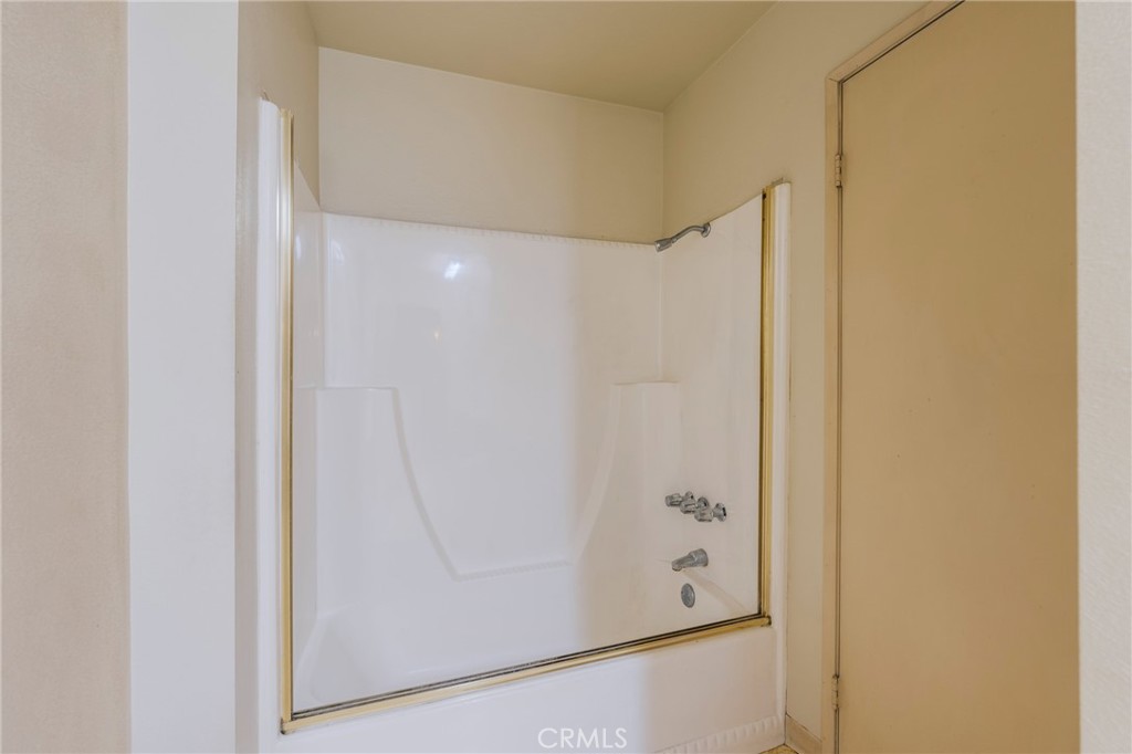 400 S Flower Street 170