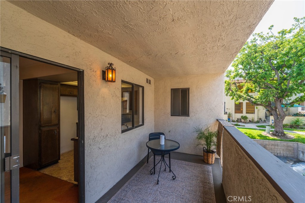 400 S Flower Street 170