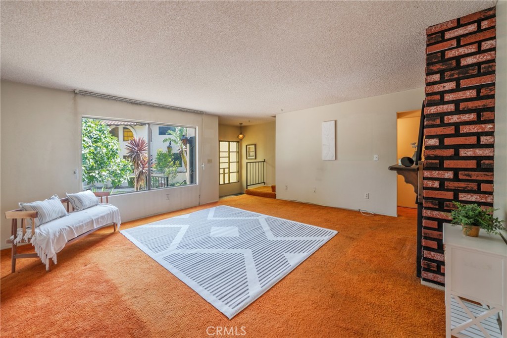 400 S Flower Street 170