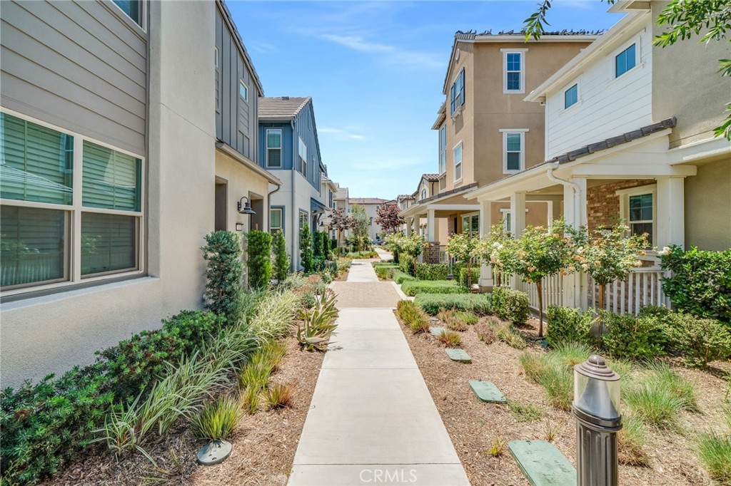 7452 Desert Holly Street