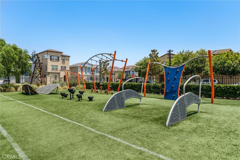 7452 Desert Holly Street