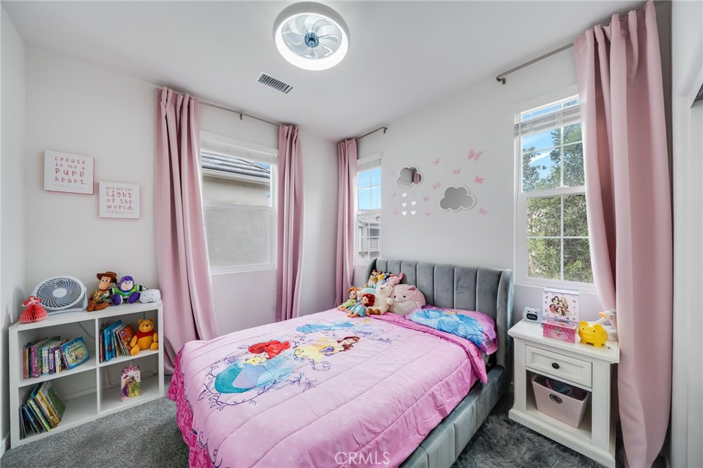 7452 Desert Holly Street