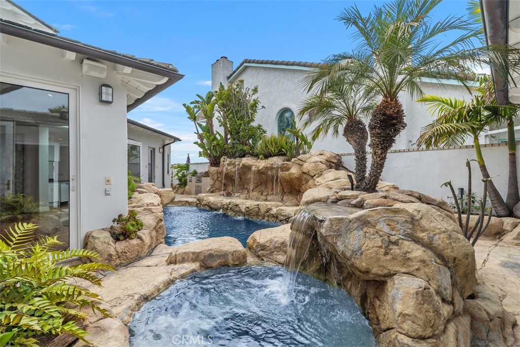 2016 Calle De Los Alamos