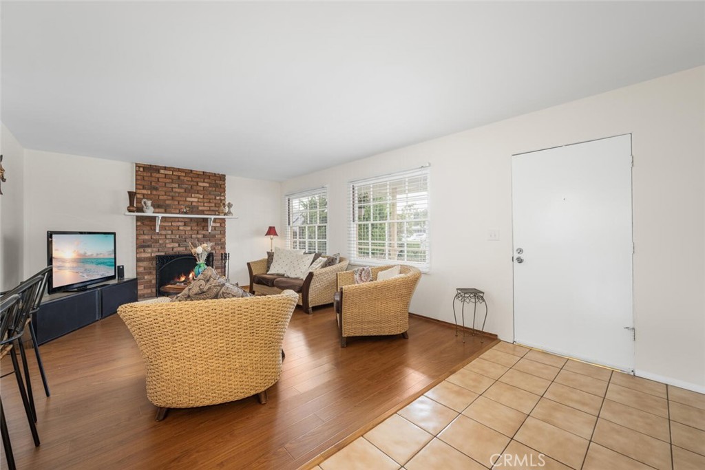 6272 Hooker Drive