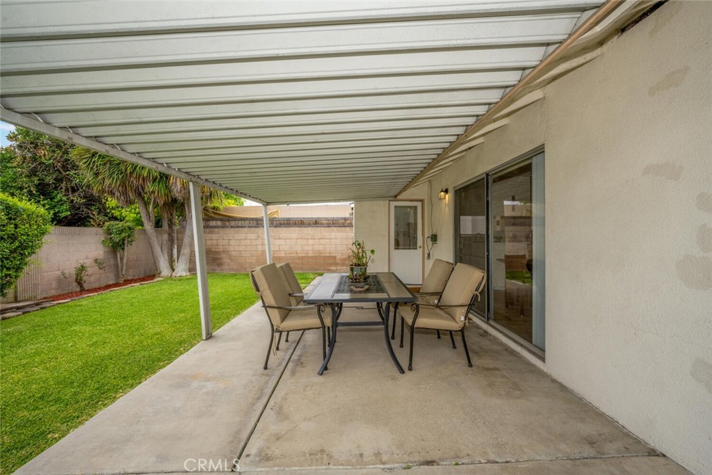 6272 Hooker Drive