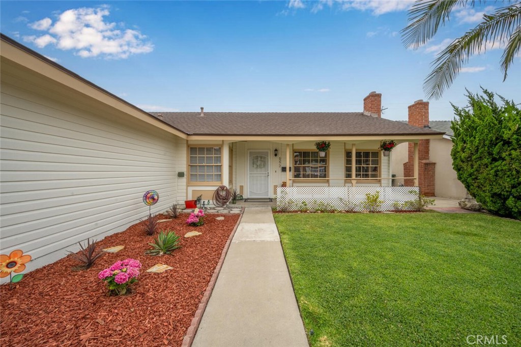 6272 Hooker Drive
