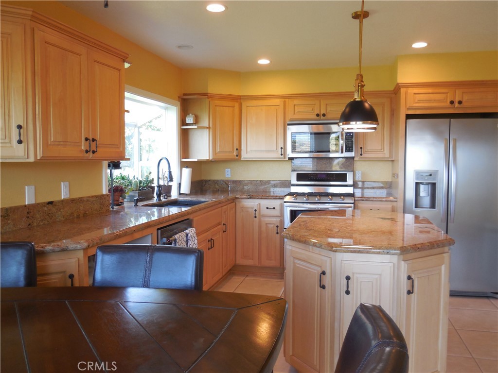 124 Avenida Presidio 13