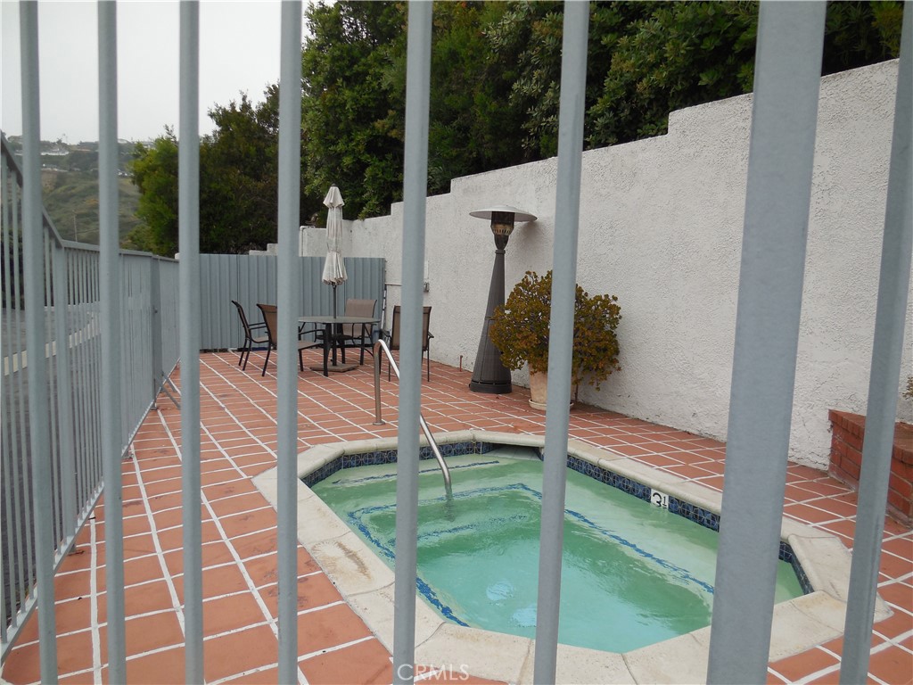 124 Avenida Presidio 13