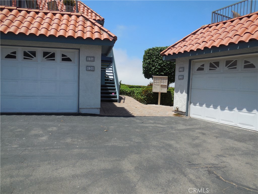 124 Avenida Presidio 13