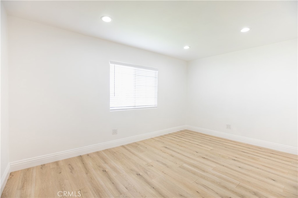 1016 N Wanda Drive