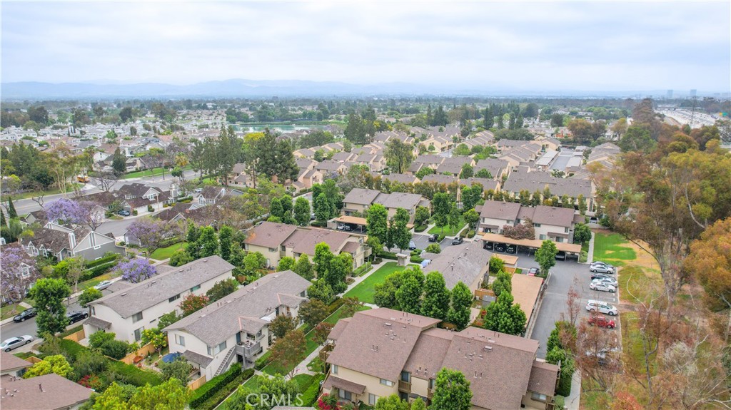 44 Clearbrook