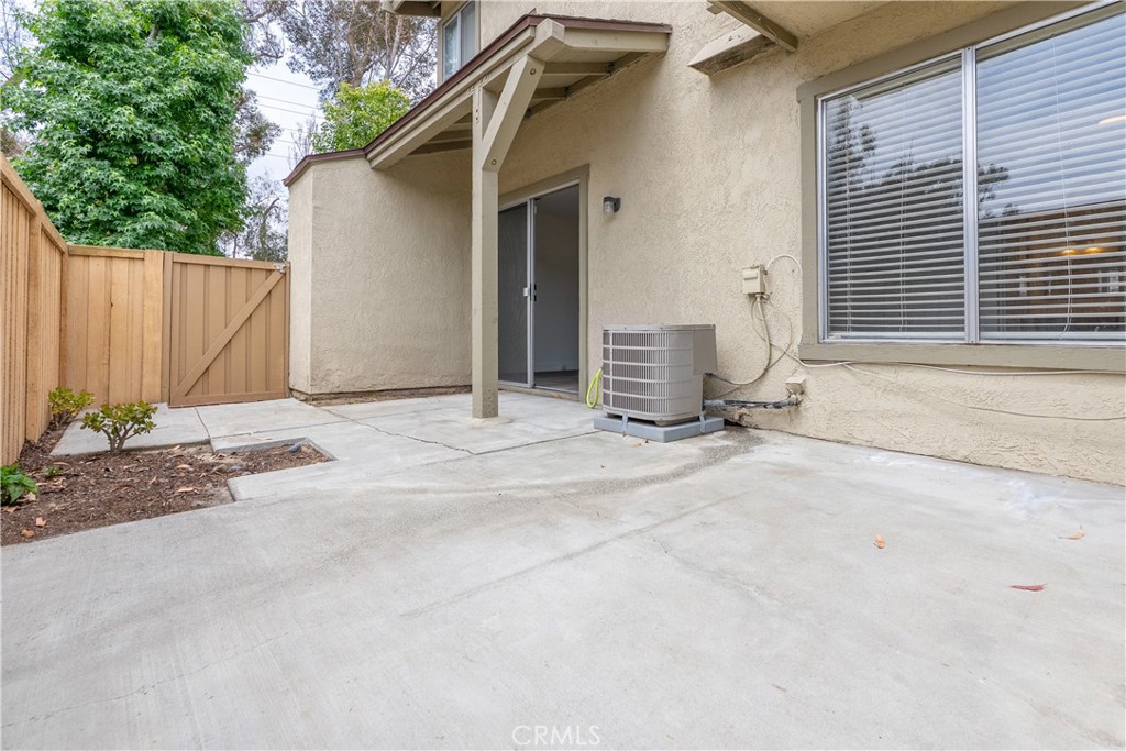 44 Clearbrook