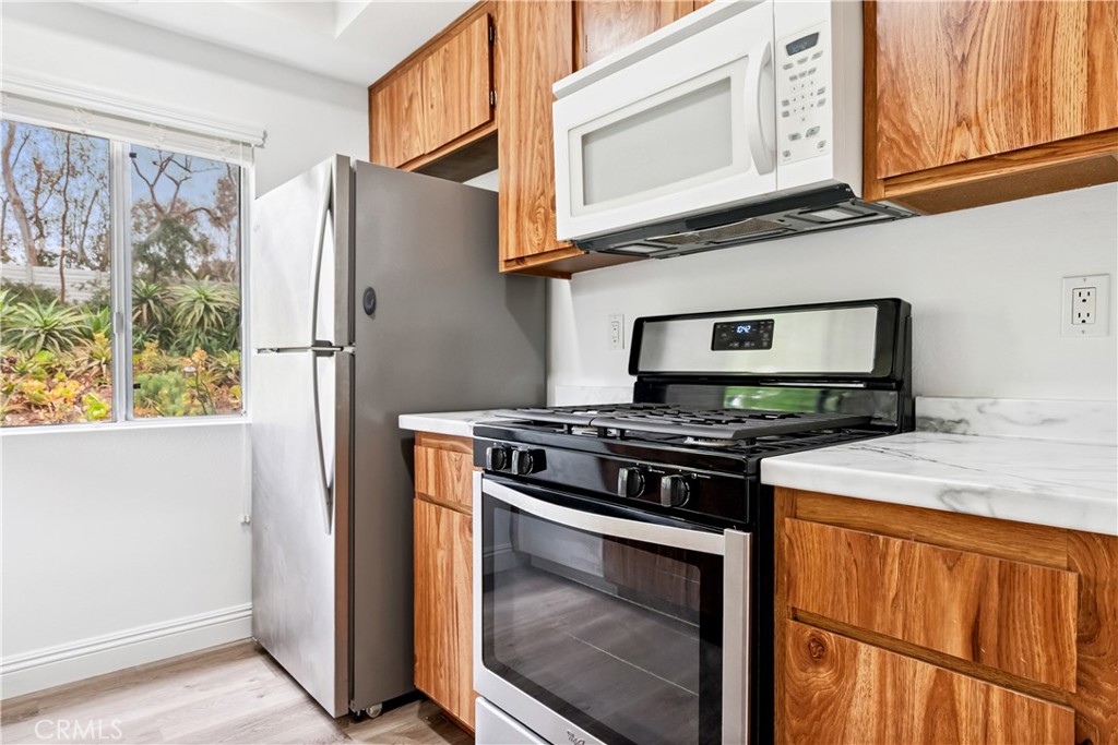 44 Clearbrook
