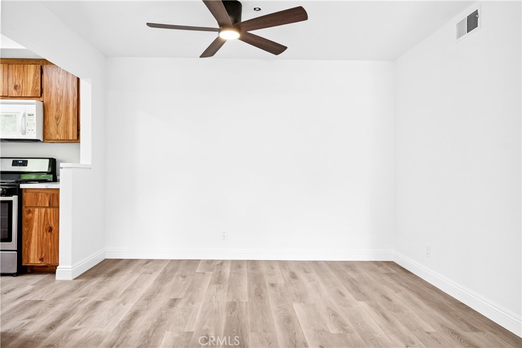 44 Clearbrook