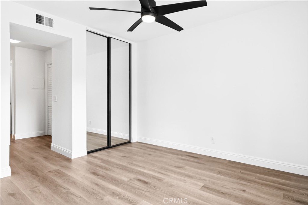 44 Clearbrook