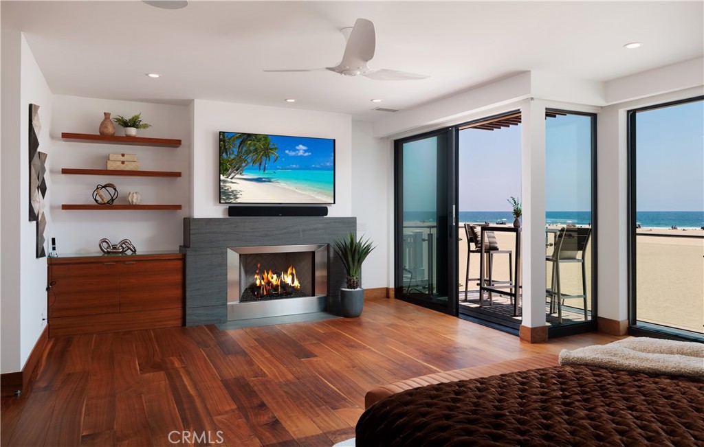 7104 W Oceanfront