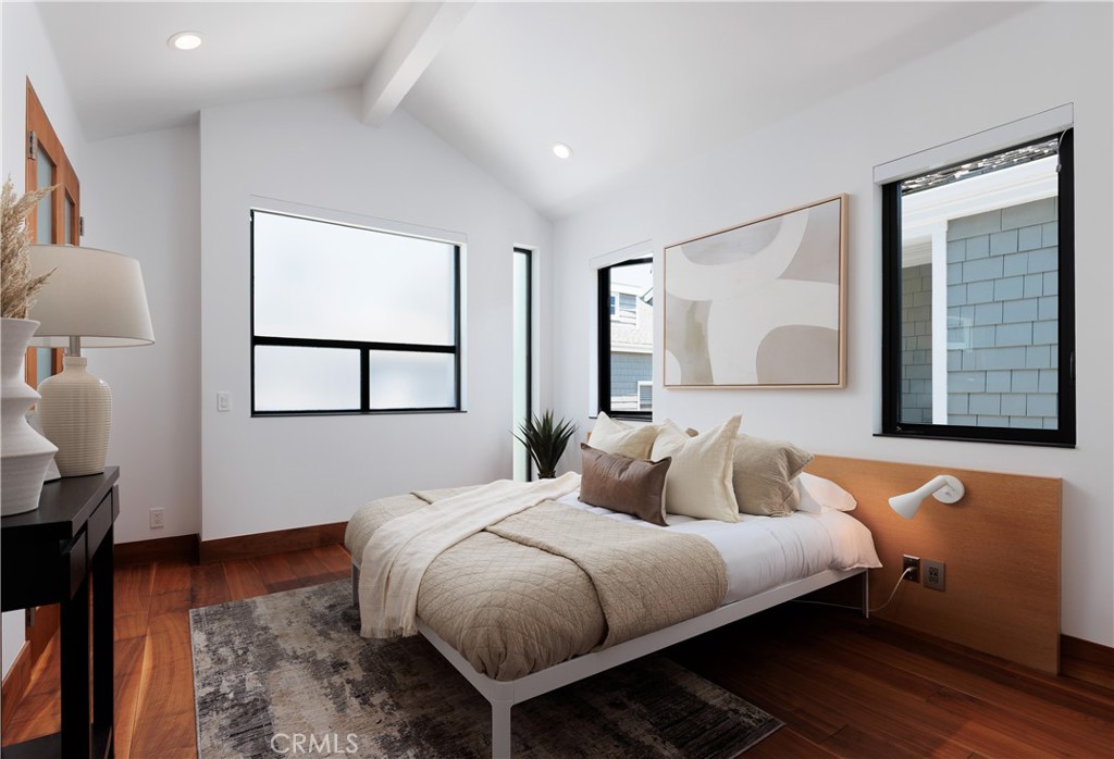 7104 W Oceanfront