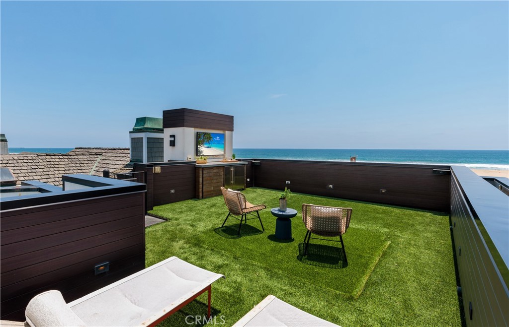 7104 W Oceanfront