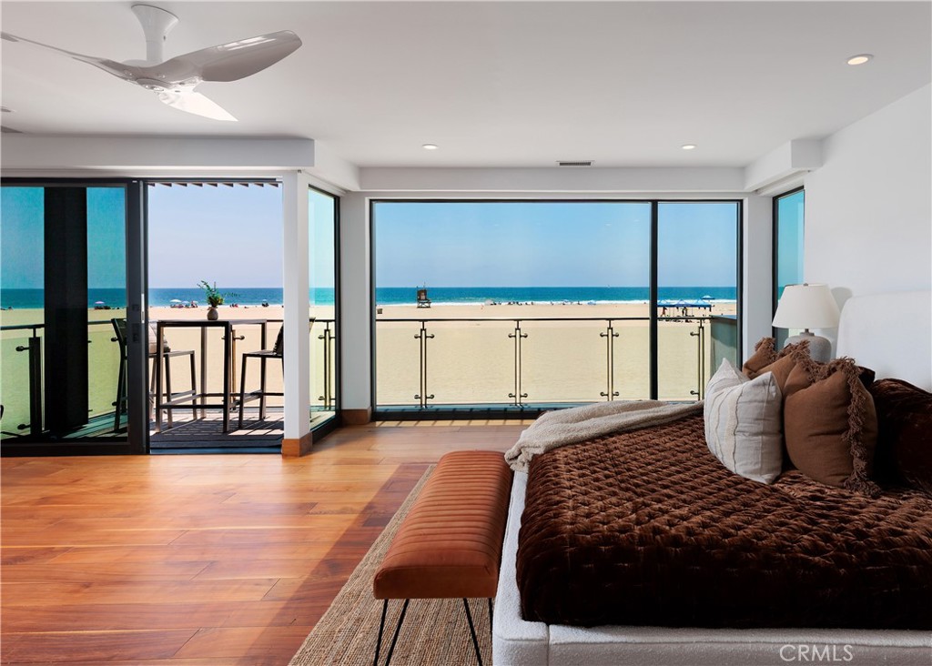 7104 W Oceanfront