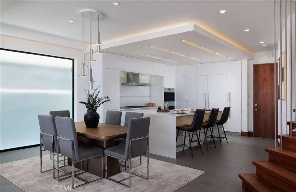 7104 W Oceanfront