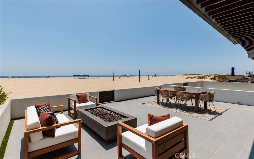 7104 W Oceanfront