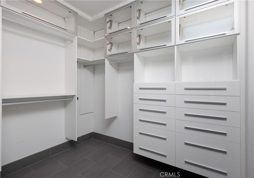 7104 W Oceanfront