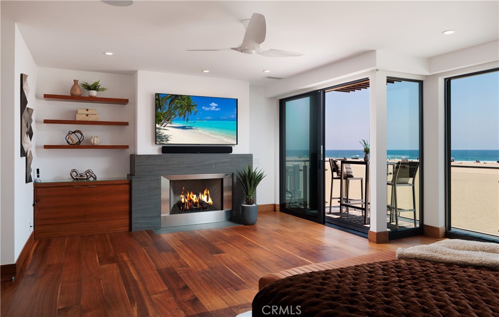 7104 W Oceanfront
