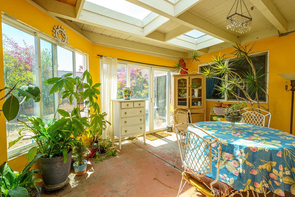 31085 Via San Vicente