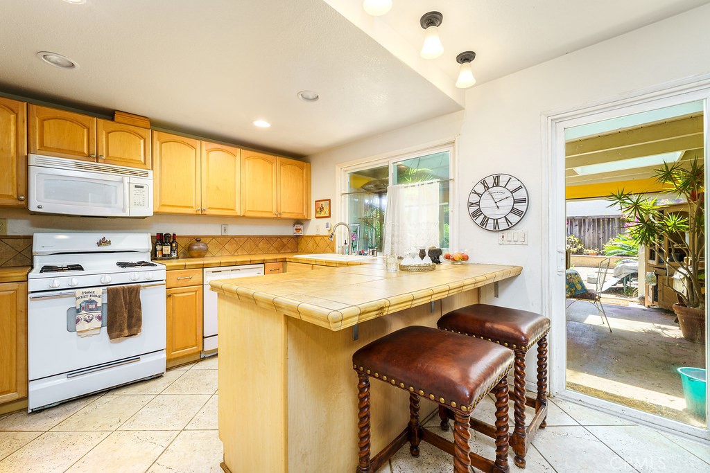 31085 Via San Vicente